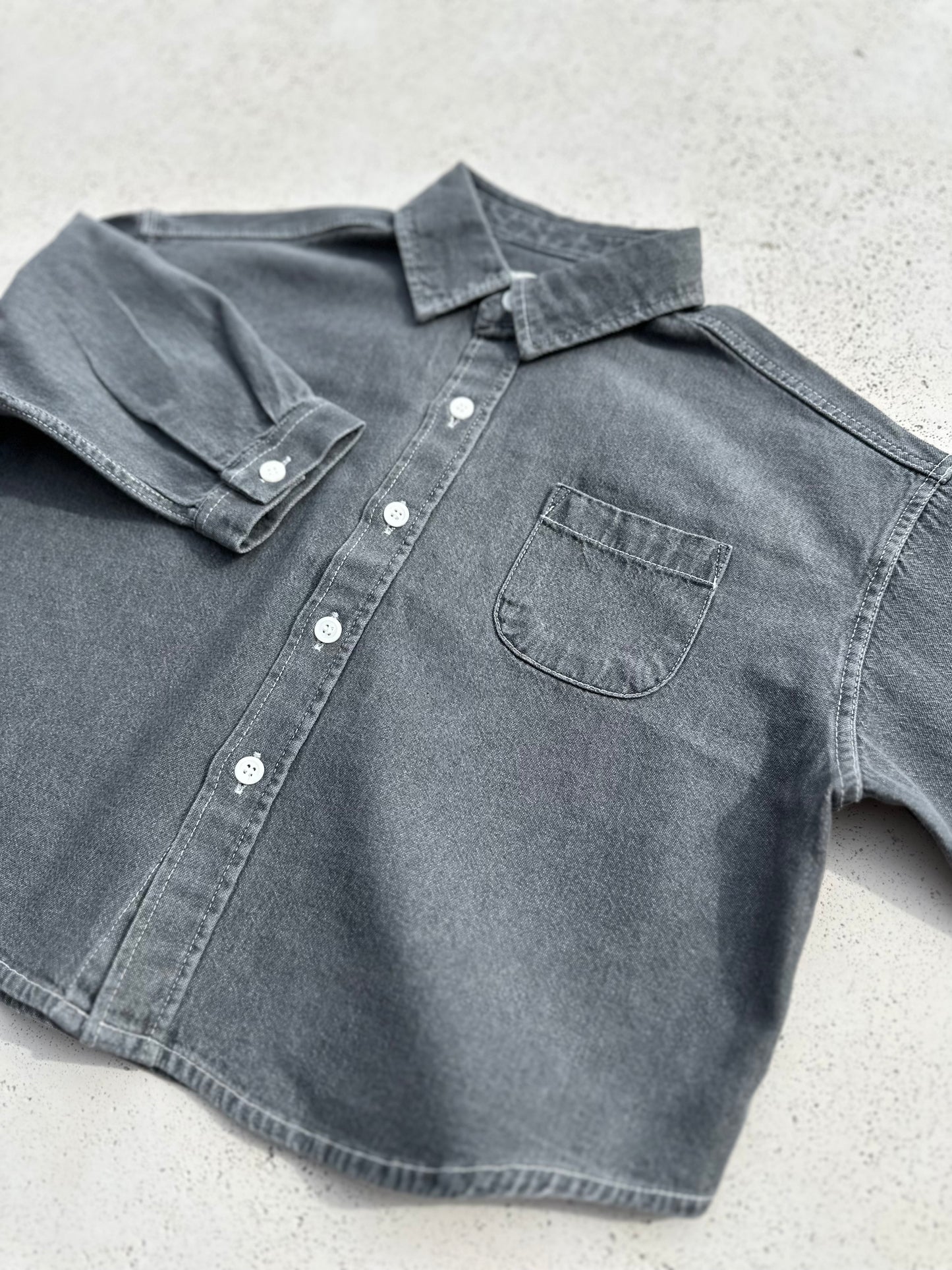 Bucket oversized denim shirt - grey