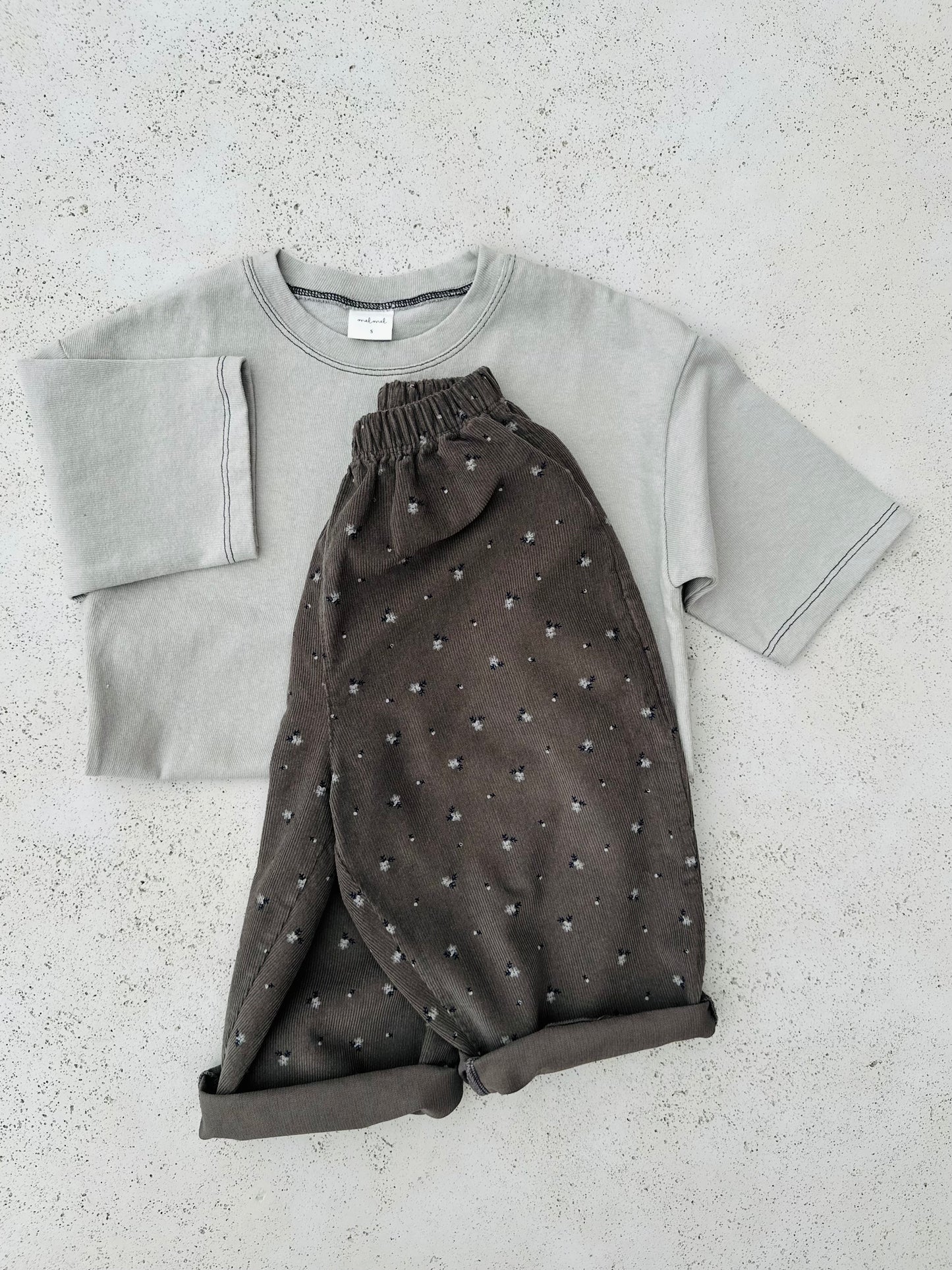Comfy thick stitch tee - light grey