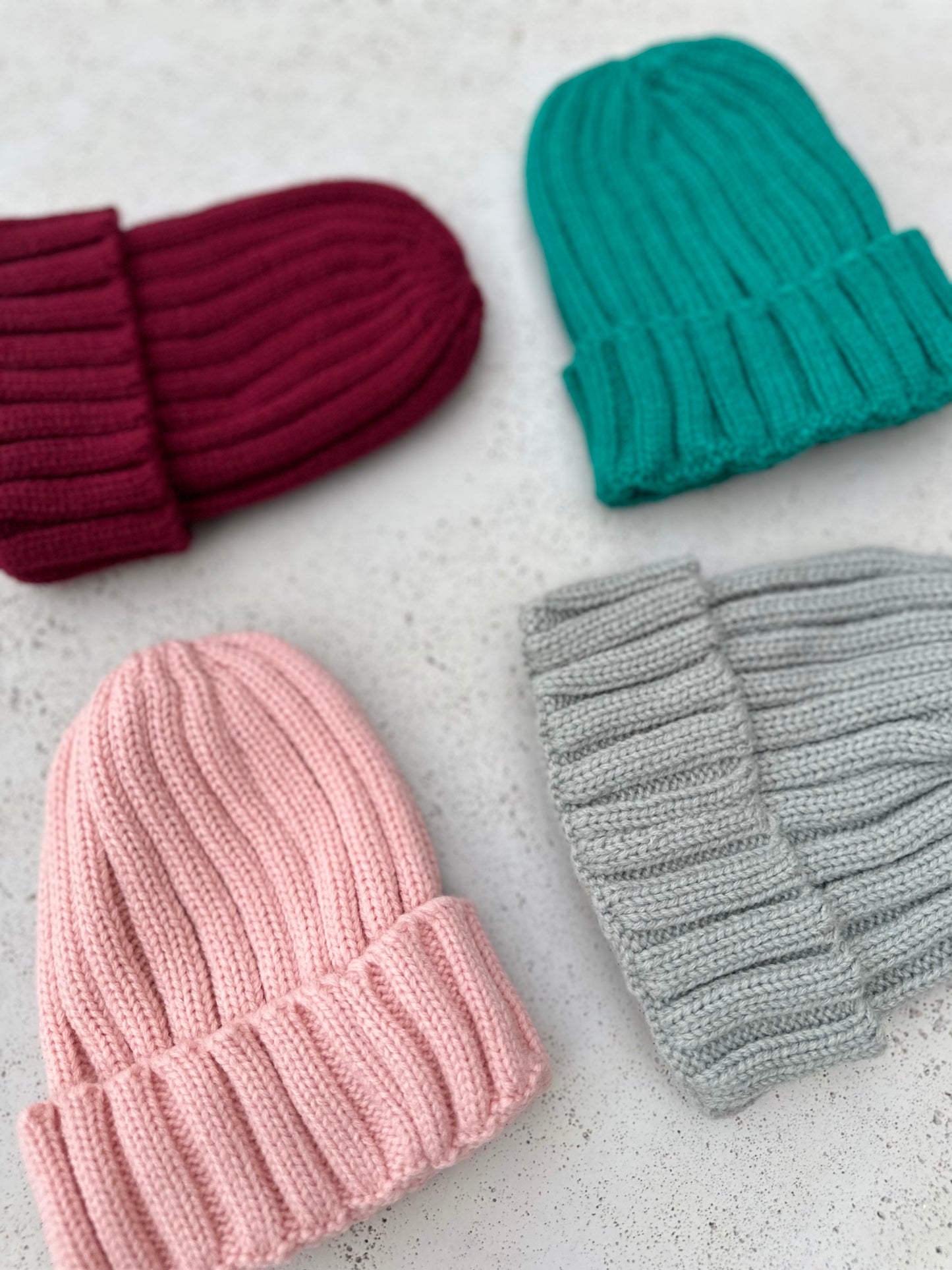 Knit rib beanie - different colors