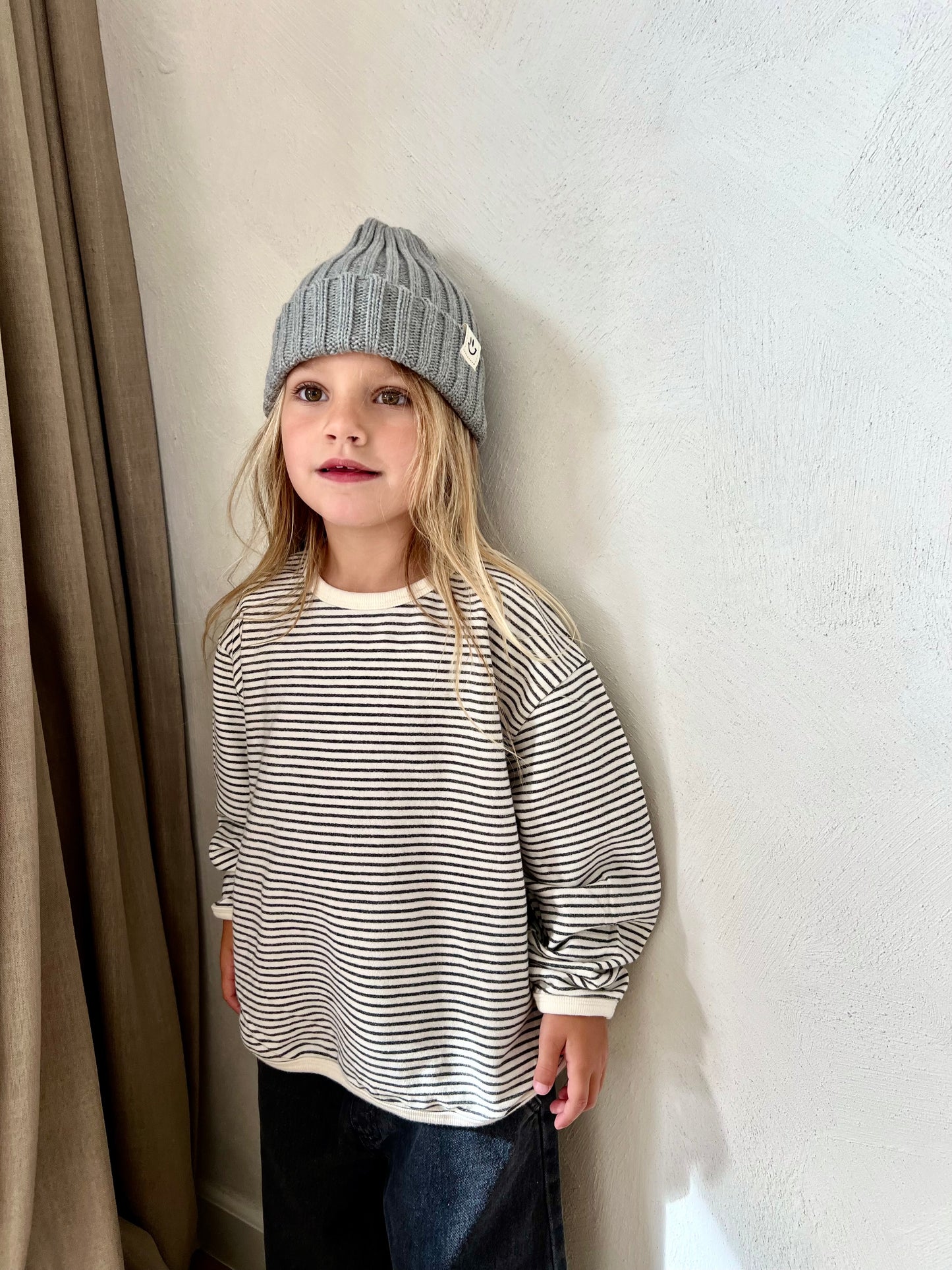 Cream stripe piping tee - Charcoal