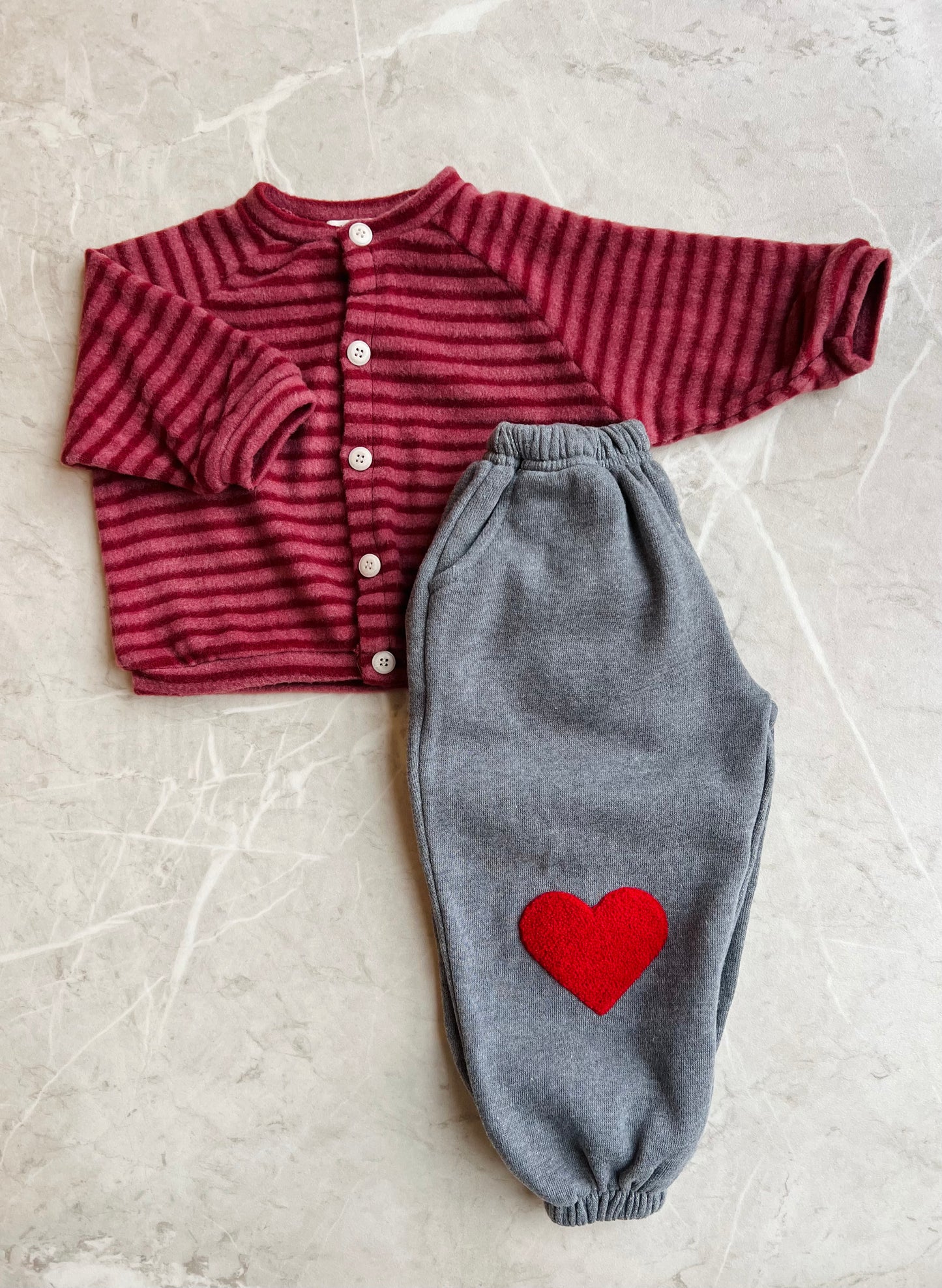 Merry Cardigan - Wine