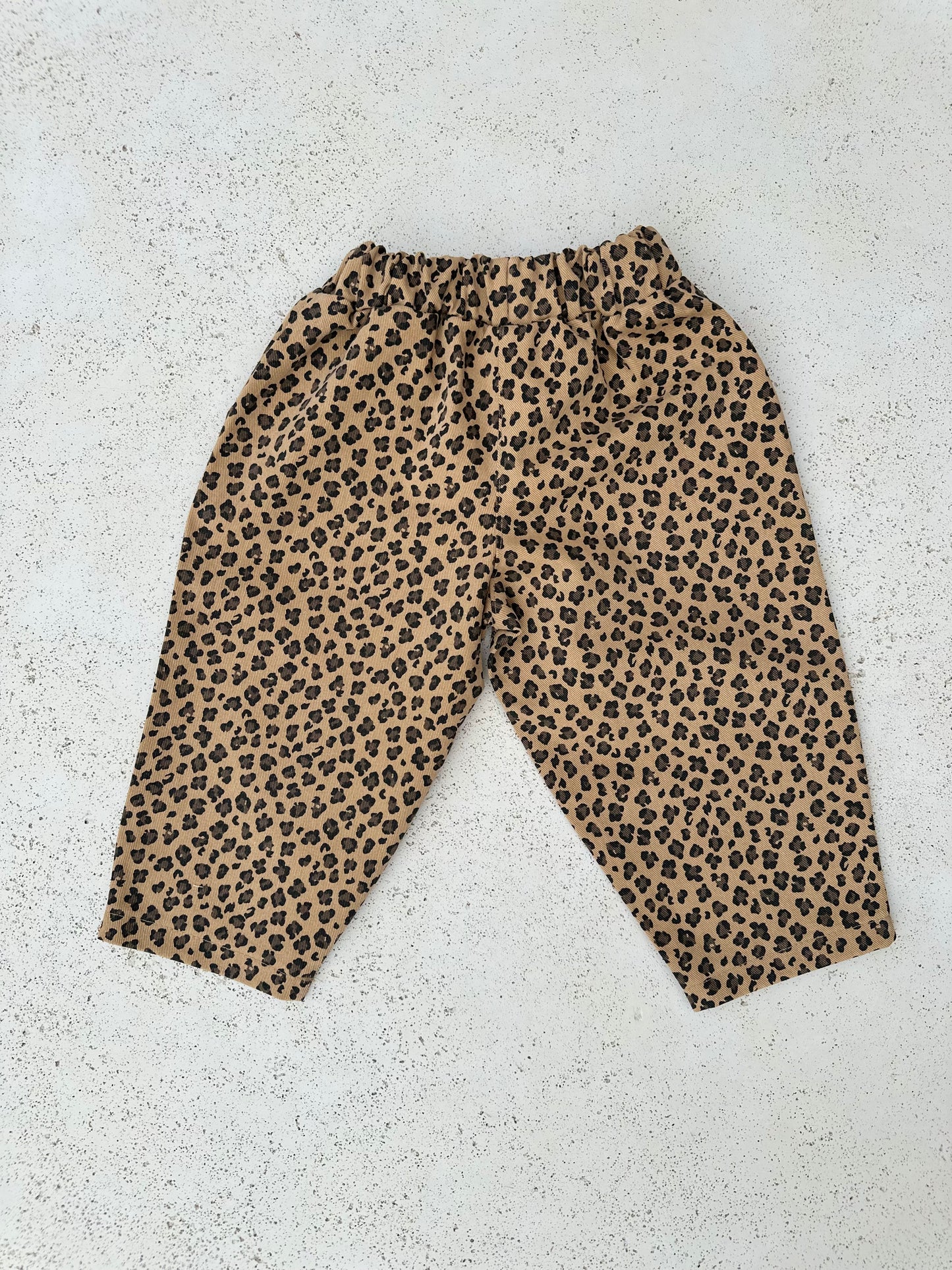 Leo washed tapered pants - beige