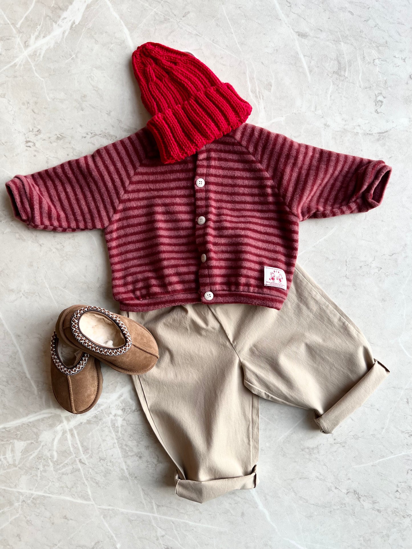 Merry Cardigan - Wine