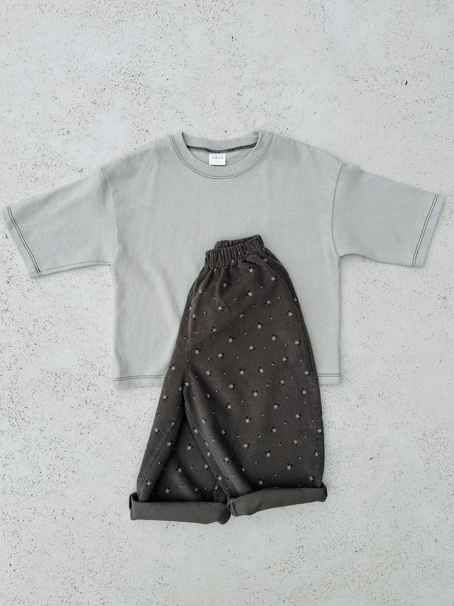 Comfy thick stitch tee - light grey