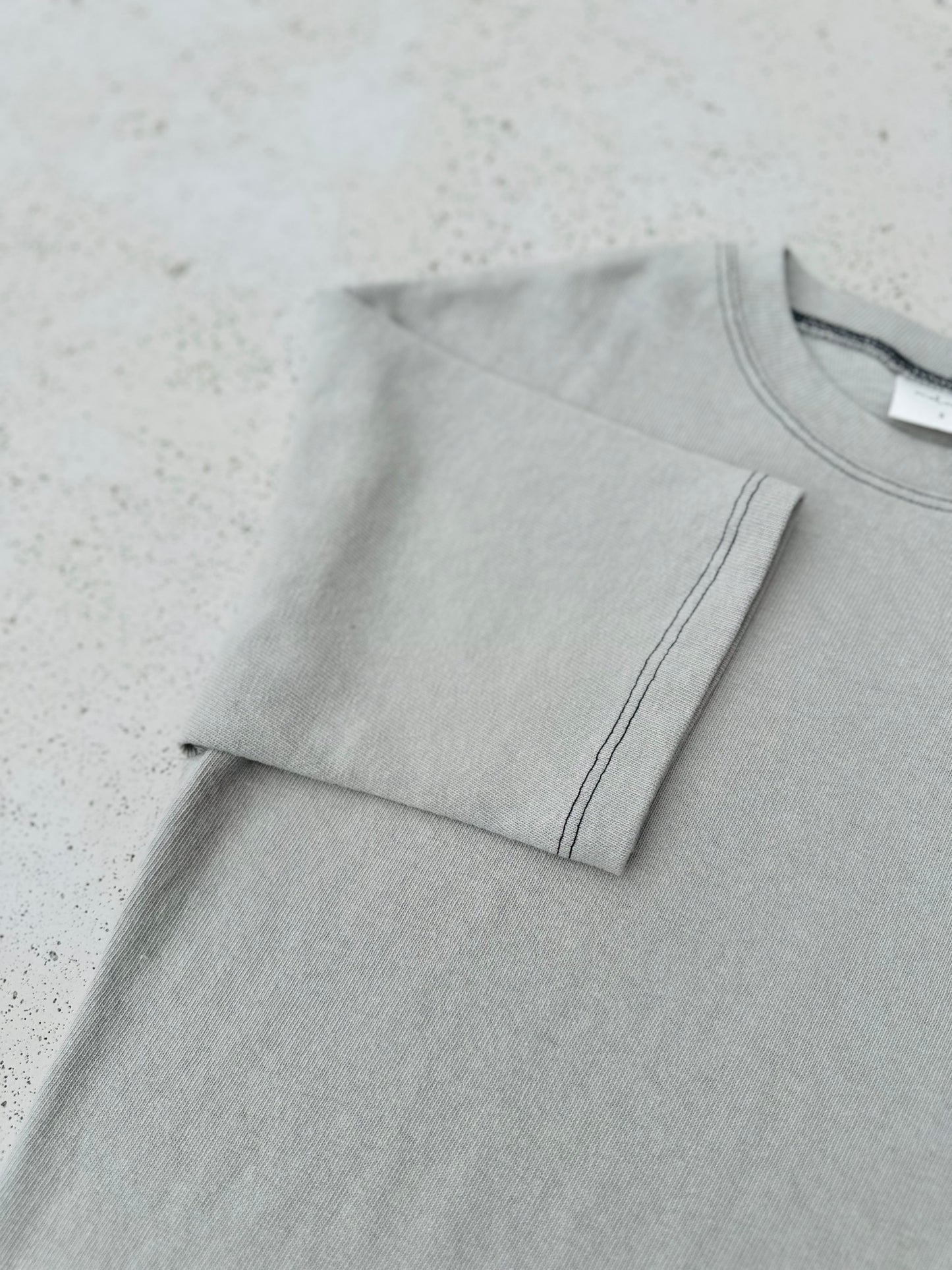 Comfy thick stitch tee - light grey