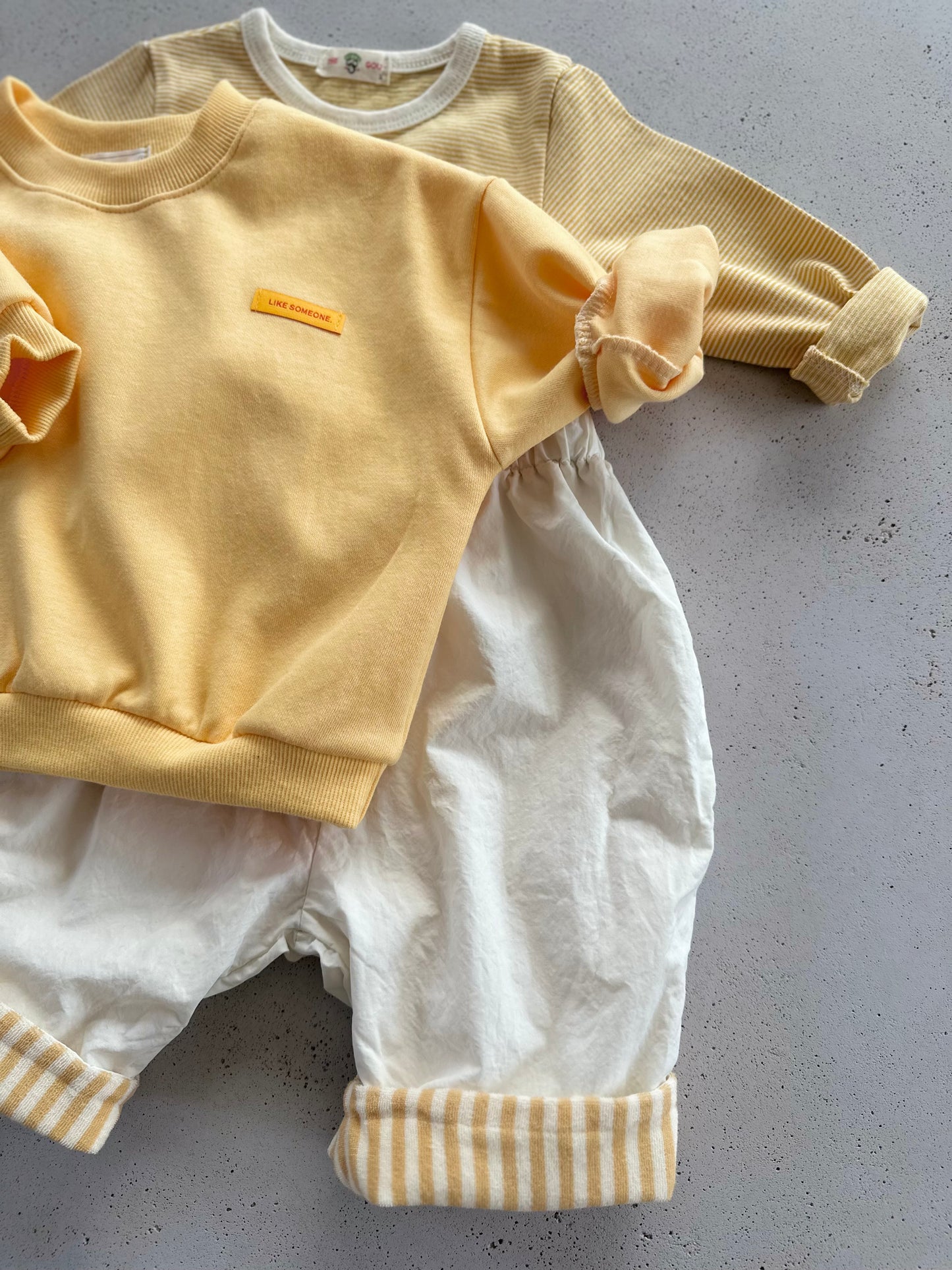 Bebe charlie reversible pants - sky/yellow