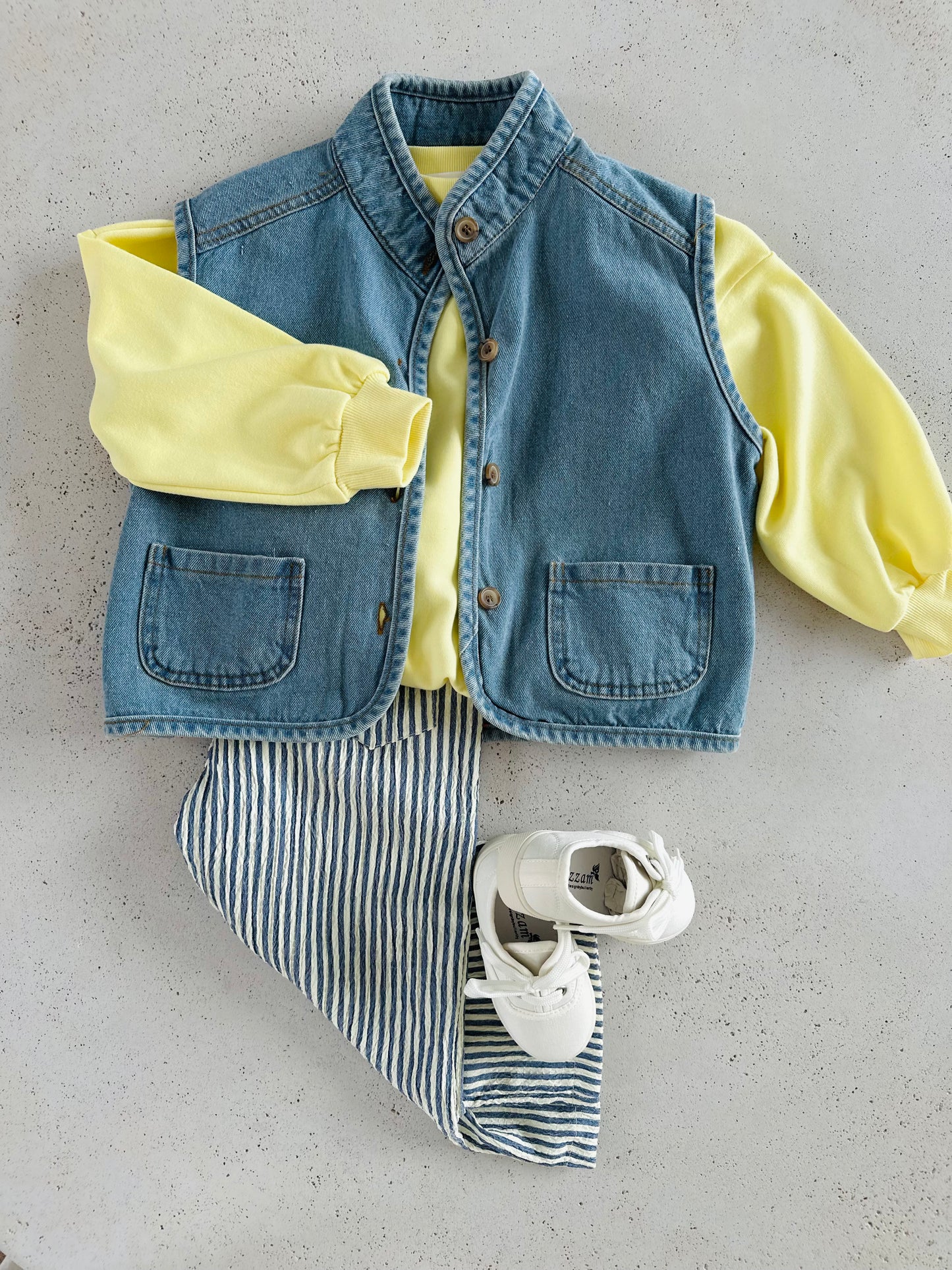 Crayon sweater - lemon yellow