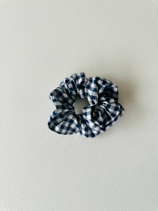 Oversized scrunchie - marine checked