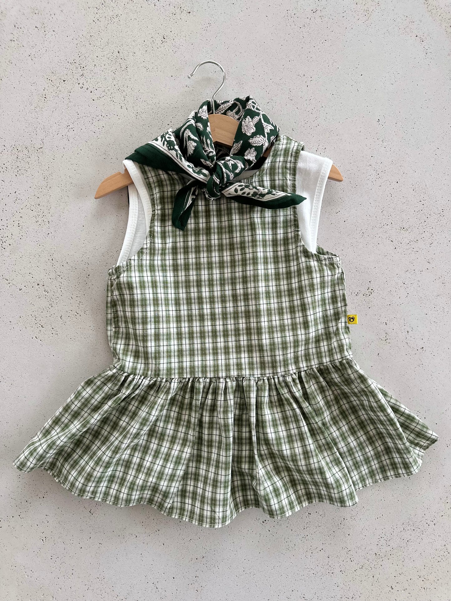 Calcutta mini scarf - green