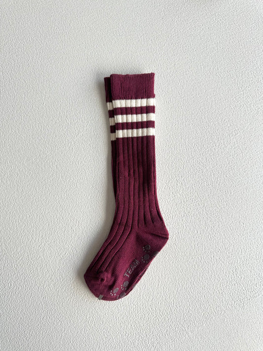 Pair of knee socks - wine red