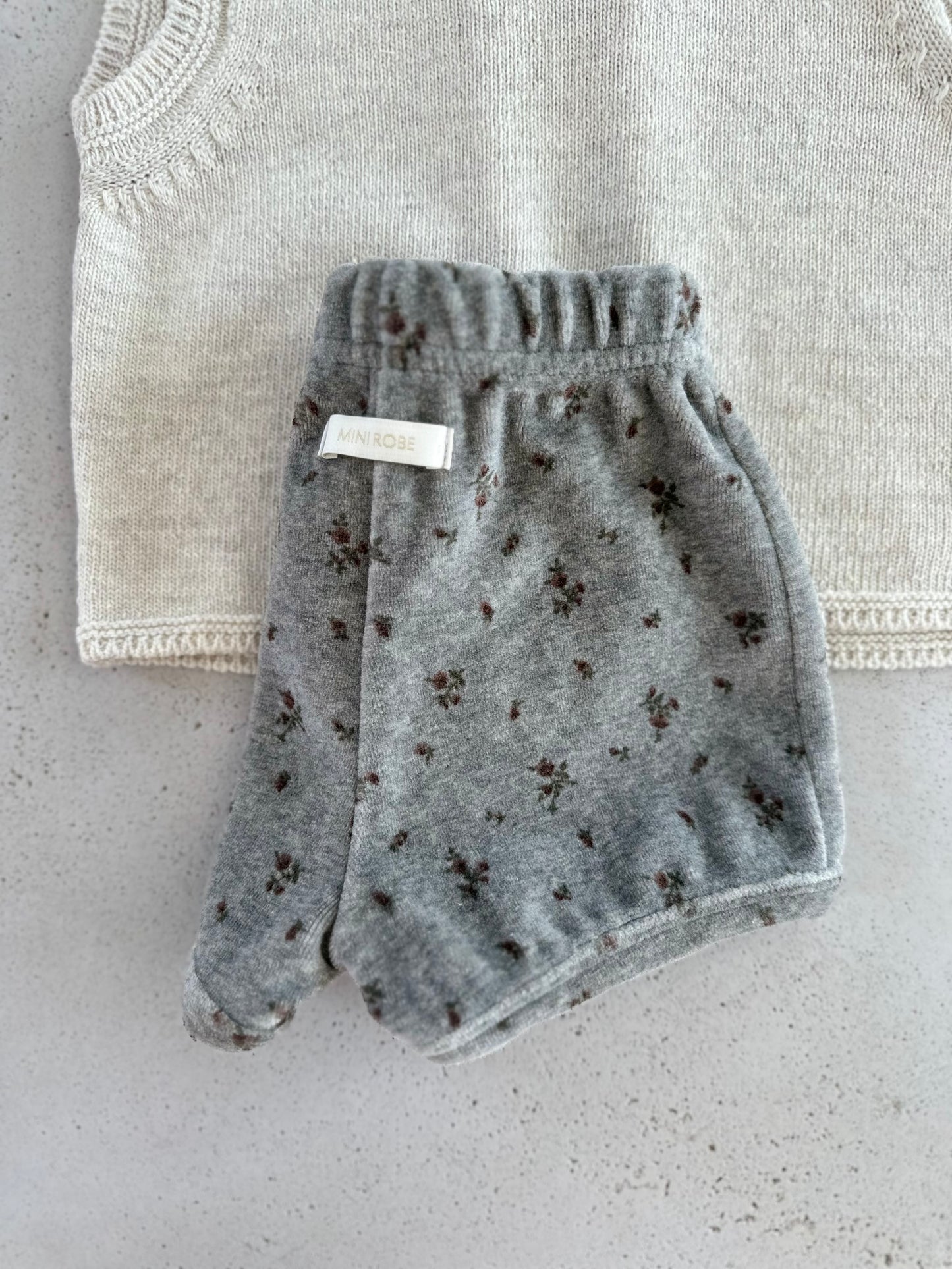 French flower velour shorts - grey