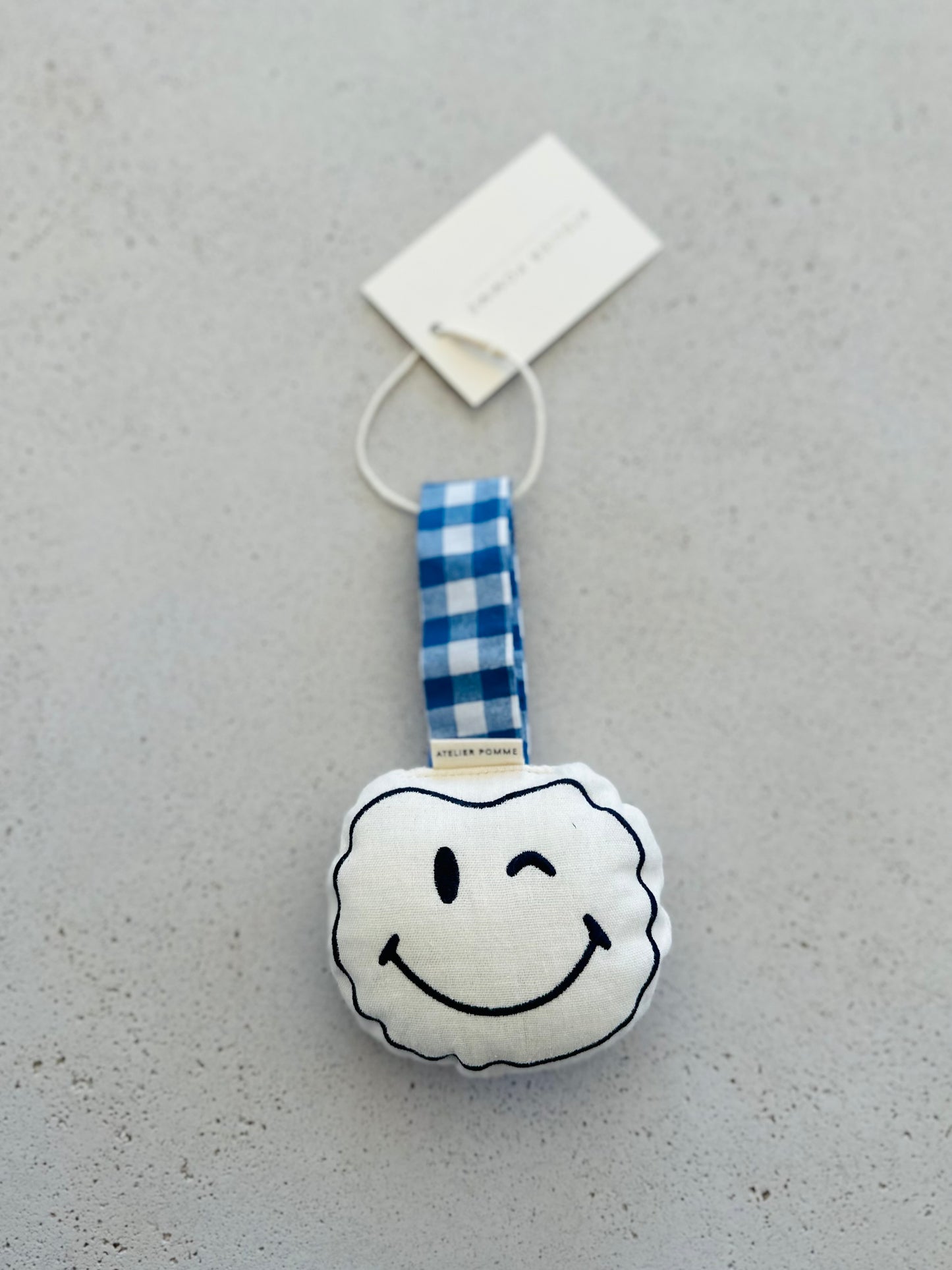 Pacifier cloth pomme - ecru with boogie blue strap