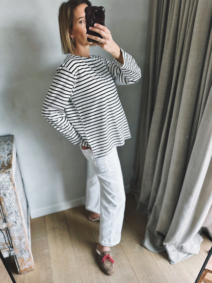 The fine b mom stripe tee - ivory/beige/navy/pink