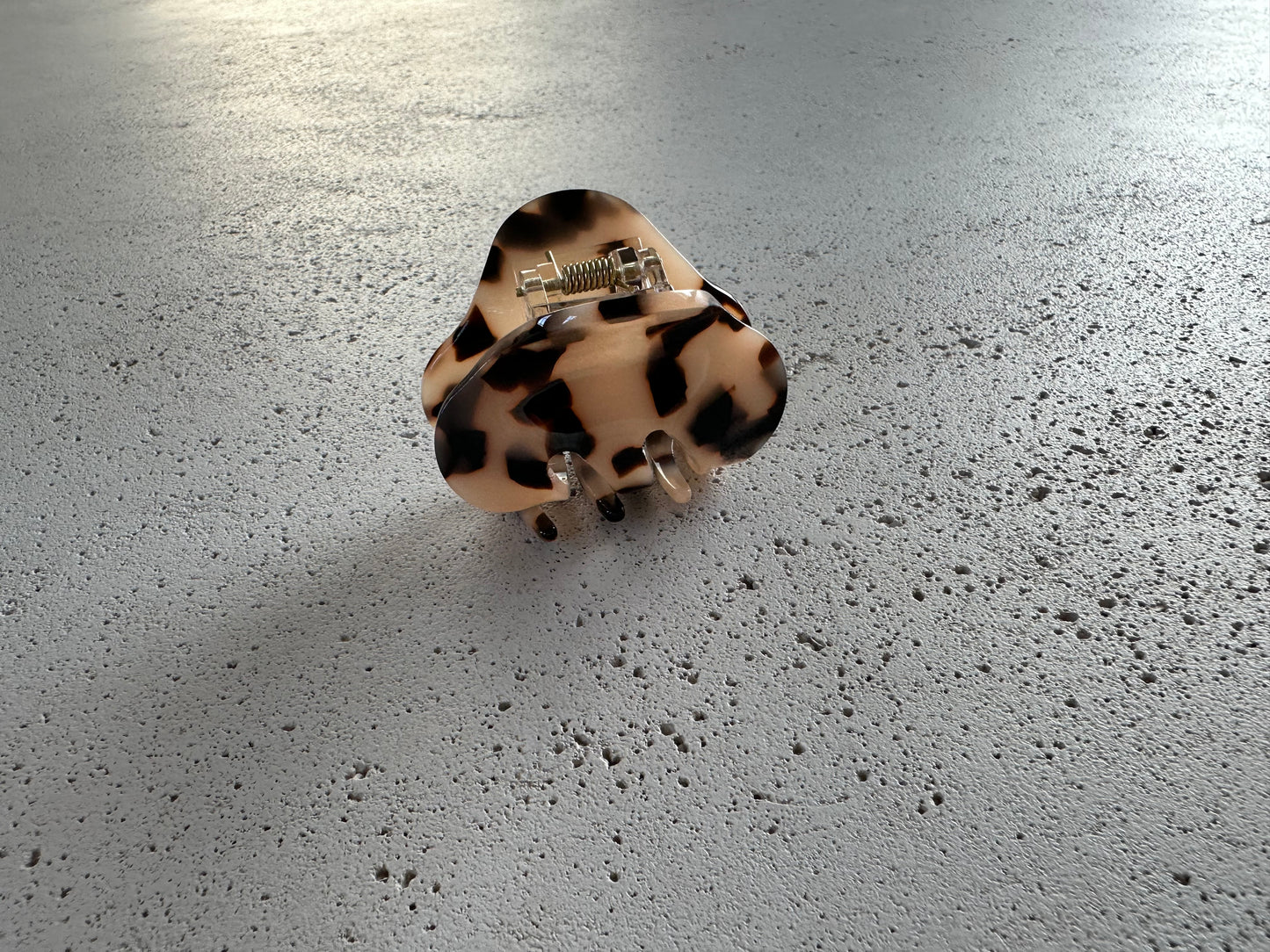 Round hairclip extra small - leo