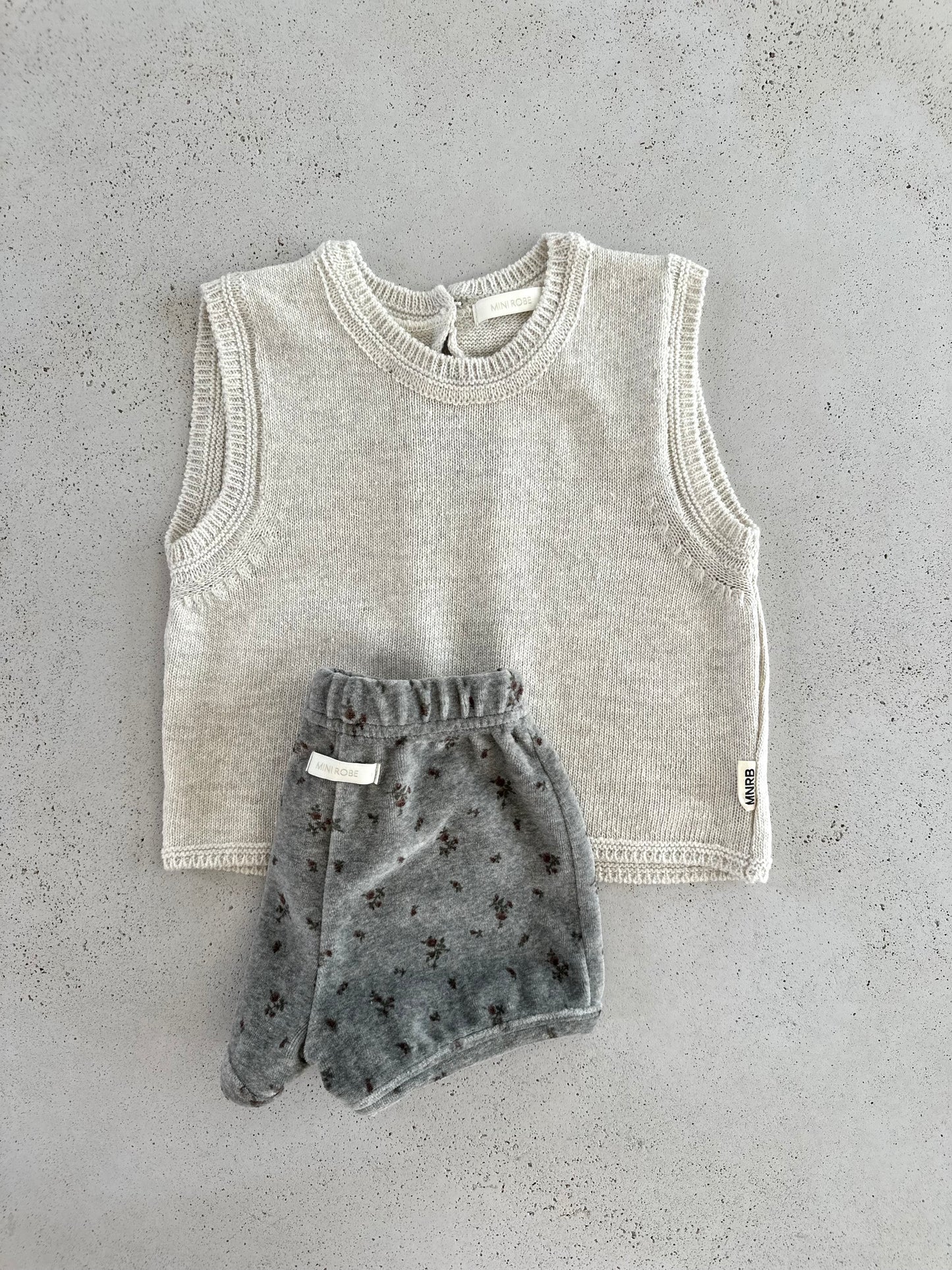 French flower velour shorts - grey