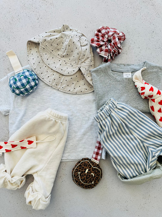 Pacifier cord j'adore - hearts