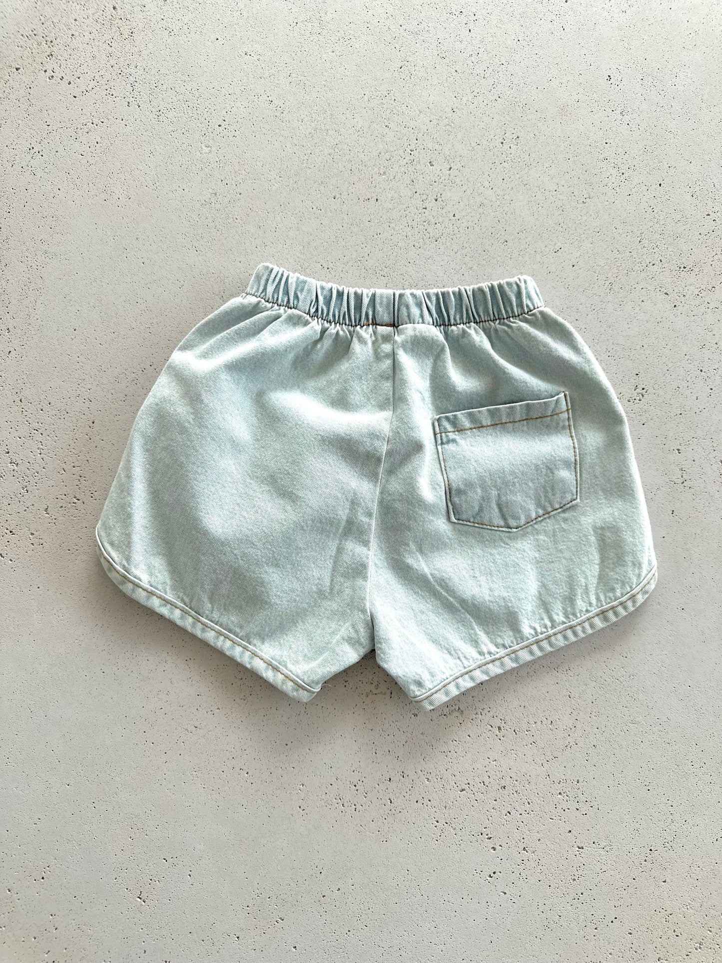 Billy Jean dolphin shorts - light blue