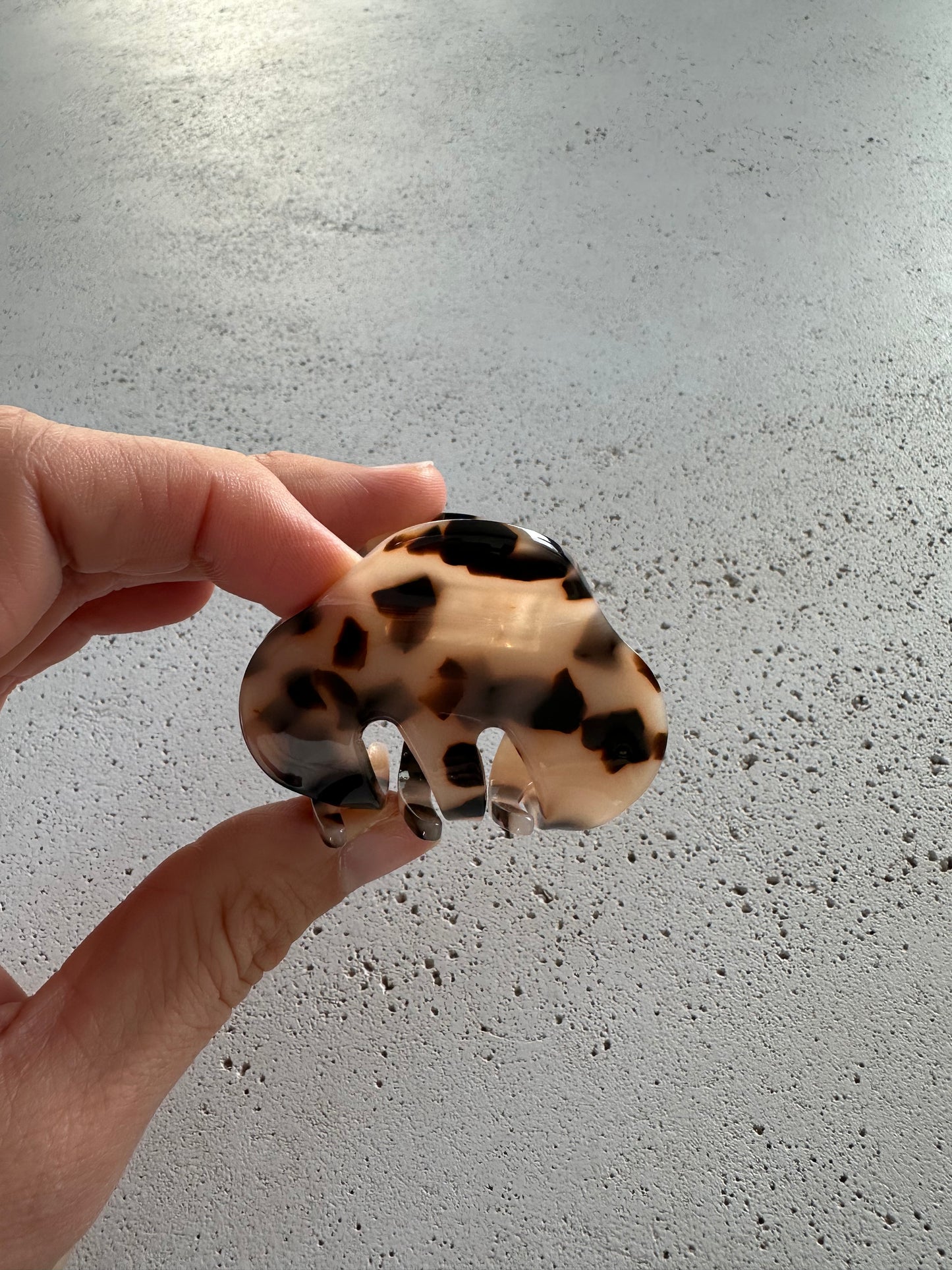 Round hairclip extra small - leo