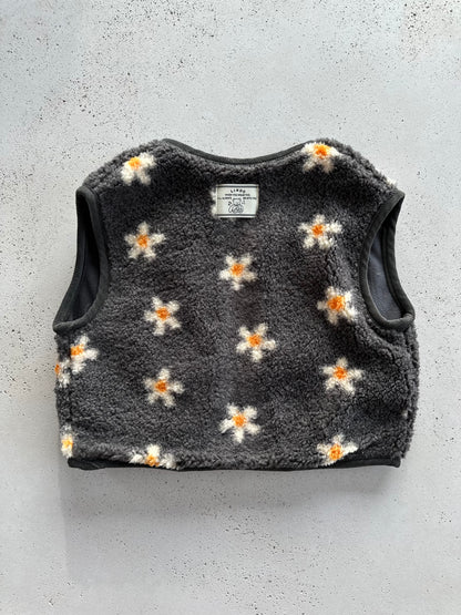 Midnight bloom vest - charcoal