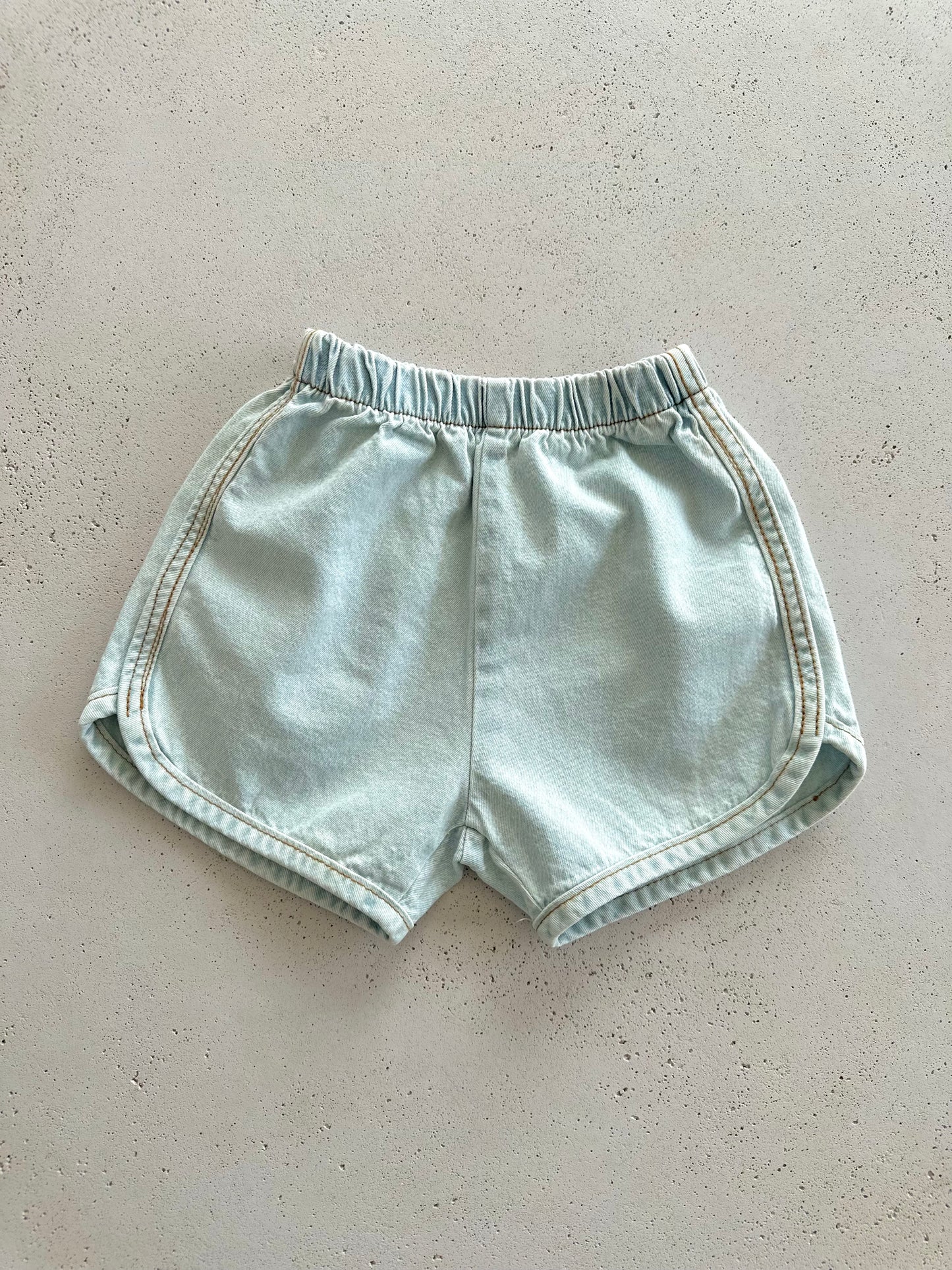 Billy Jean dolphin shorts - light blue