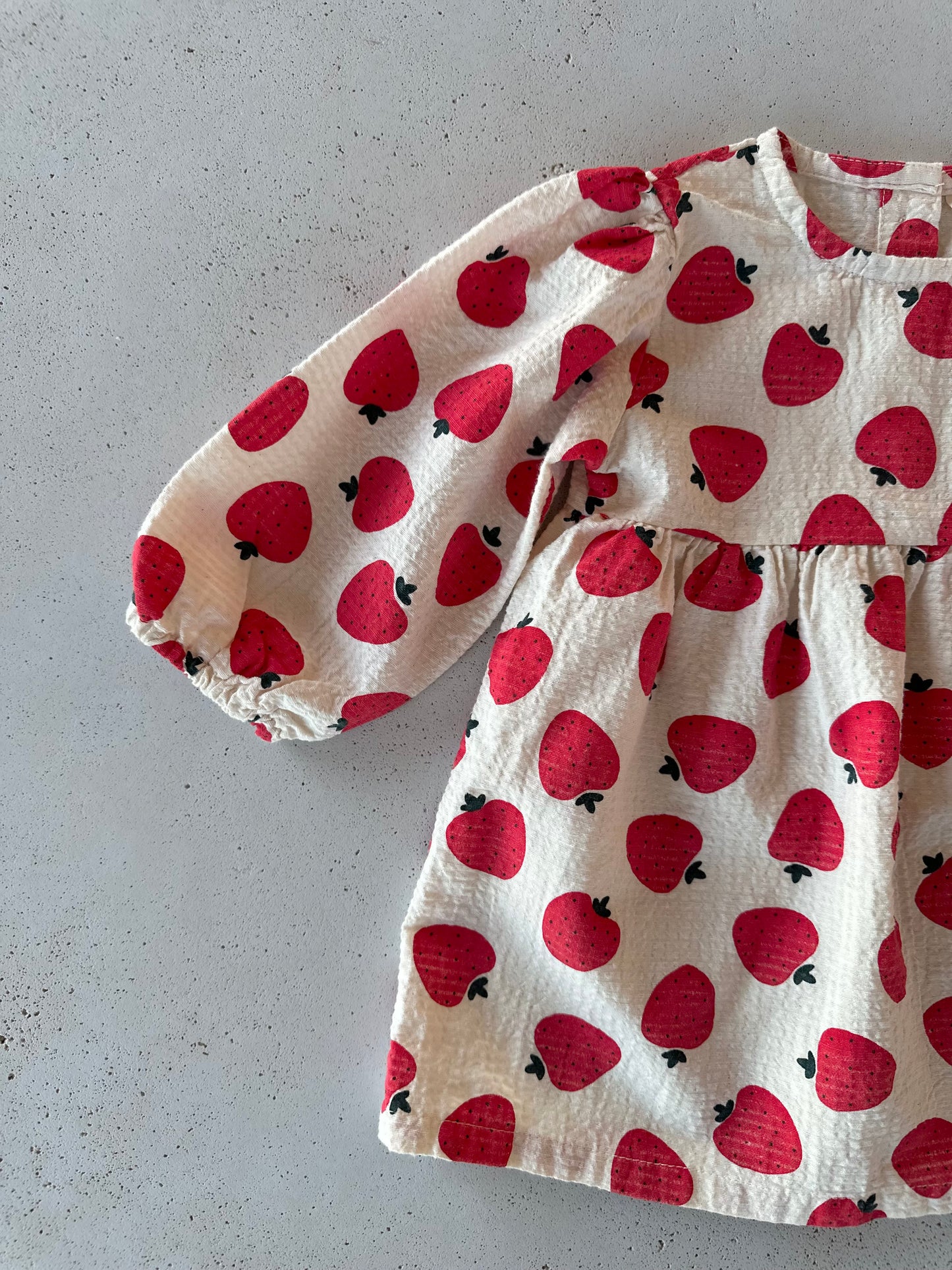 Vintage berry dress - ecru