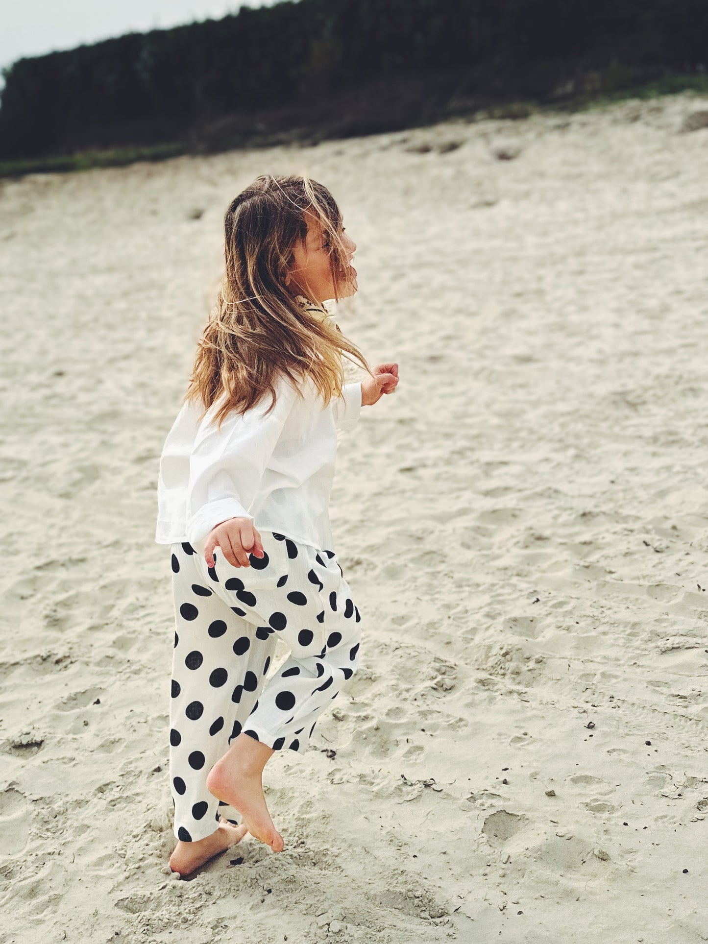 Pine flowy pants - ivory with black dots