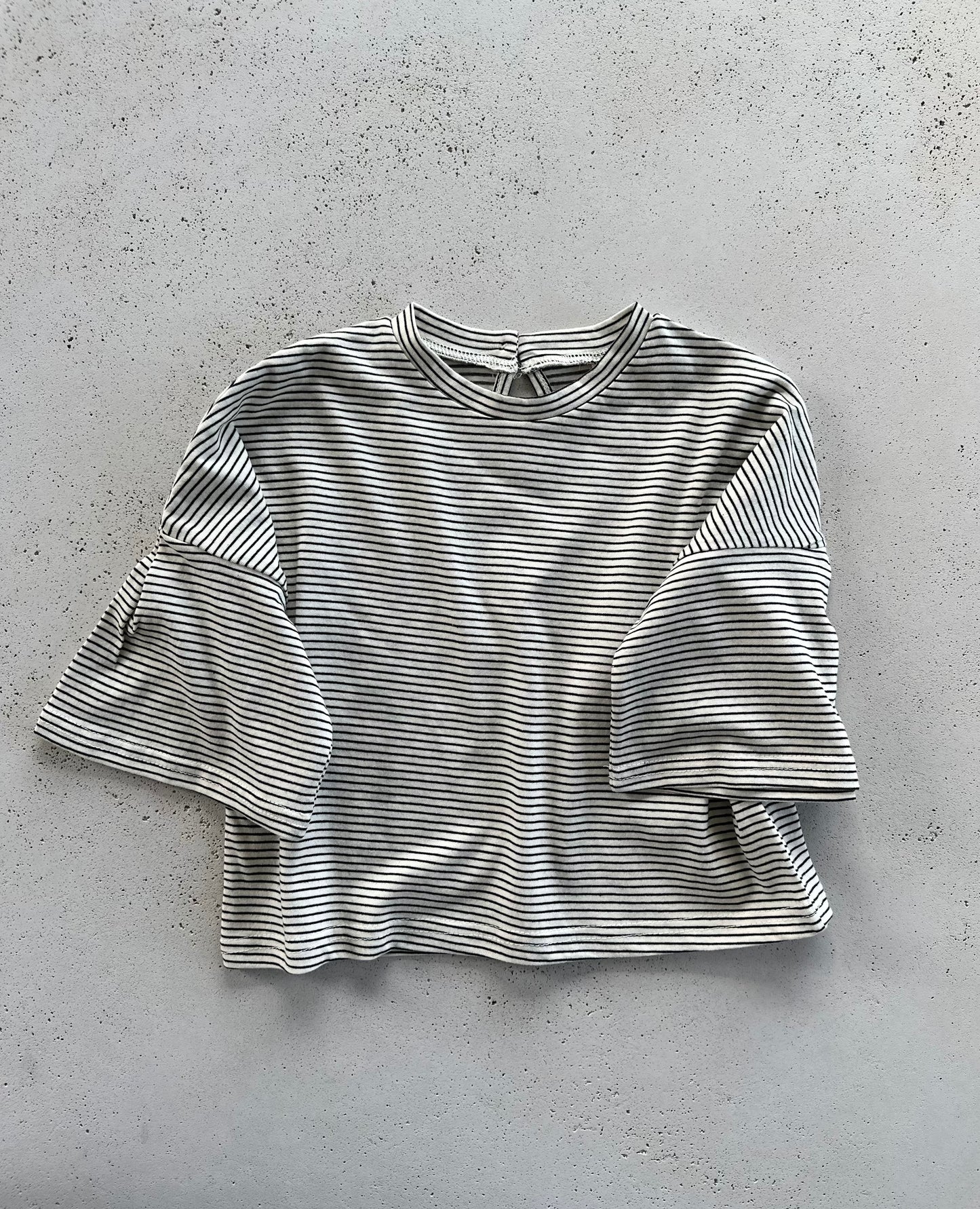 Lise stripe loose tee - ivory with charcoal