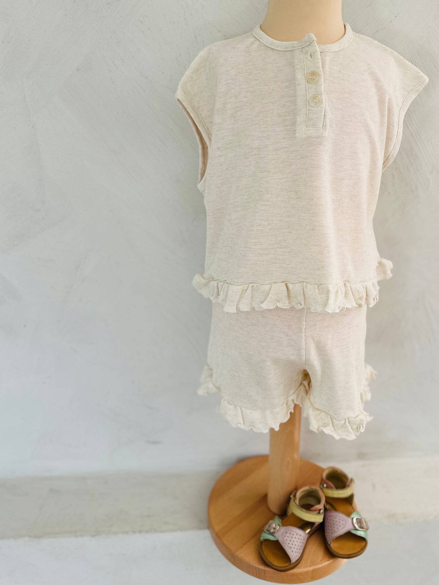 Lanella frill set - oatmeal