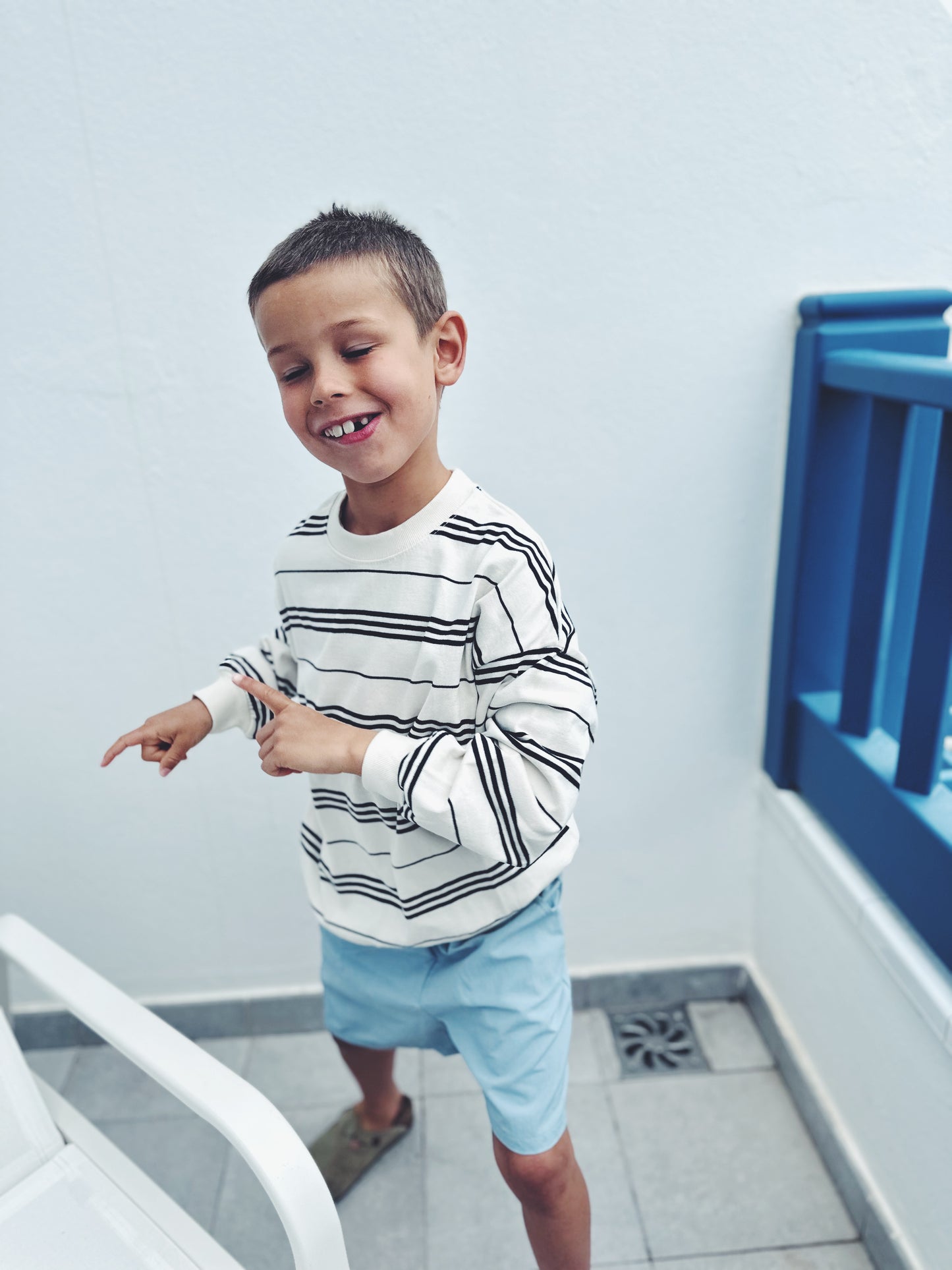 Tomas stripes sweater - ecru with navy