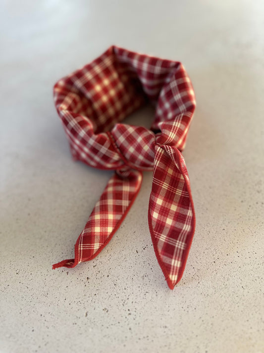 Yomi scarf - red