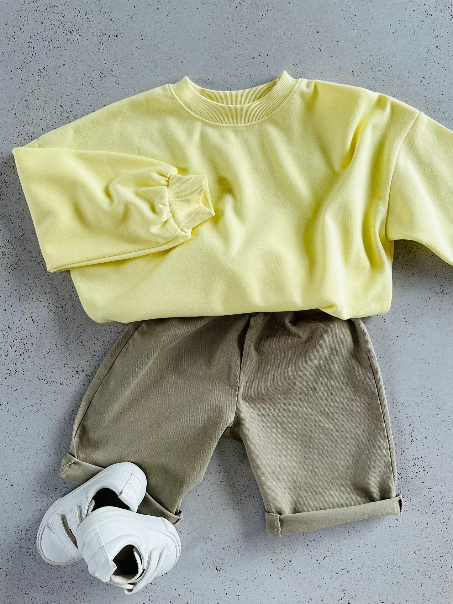Crayon sweater - lemon yellow