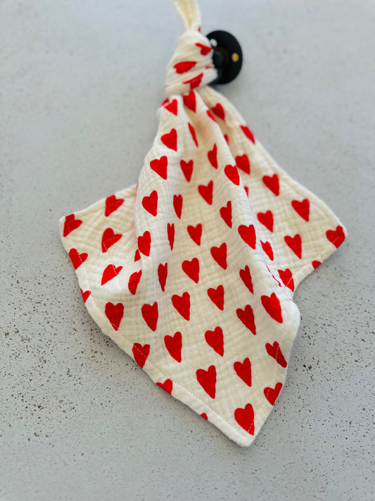 Pacifier cloth cuddle - j'adore hearts